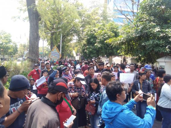 Aksi Topo Bisu di Solo: Warga Diiming-imingi Uang Rp75 Ribu dan Jalan Sehat
