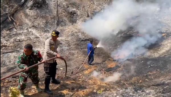 Puluhan Hektar Lahan Terbakar di Pugung
