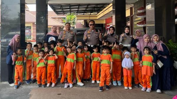Polisi Sahabat Anak Satlantas Polres Tasikmalaya Kota, Kenalkan Aturan Lalu Lintas Sejak Dini