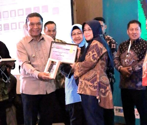 Dinas Penanaman Modal Kota Cilegon Raih Penghargaan dari Pemprov Banten