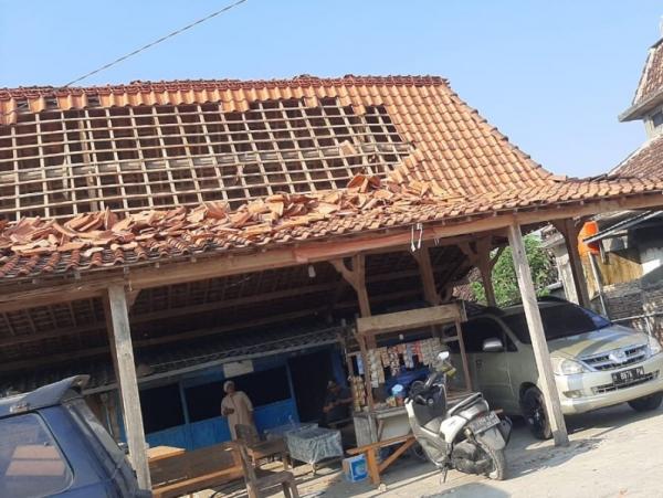 Atap 6 Rumah Warga dan Atap 1 PAUD di Grobogan Rusak  Diterjang Angin Kencang