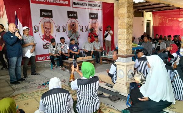 Keluarga Ganjar di Purworejo Kumpulkan Dana untuk Beli Rumah Posko Pemenangan