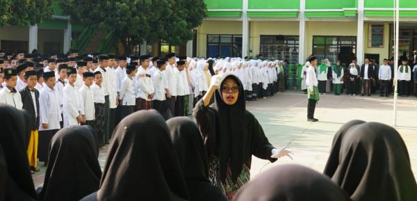 Peringatan HSN di Ponpes Nurulhuda Cibojong: Santri Diharapkan Maju Dalam Berbagai Bidang