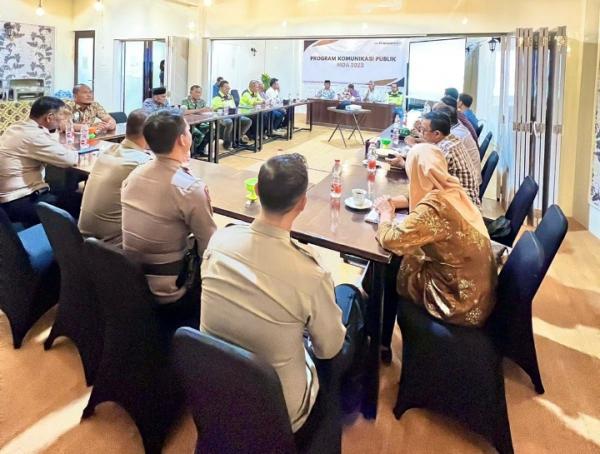 Asisten 1 Kabupaten Luwu Membuka Resmi Program Komunikasi Publik Masmindo 2023