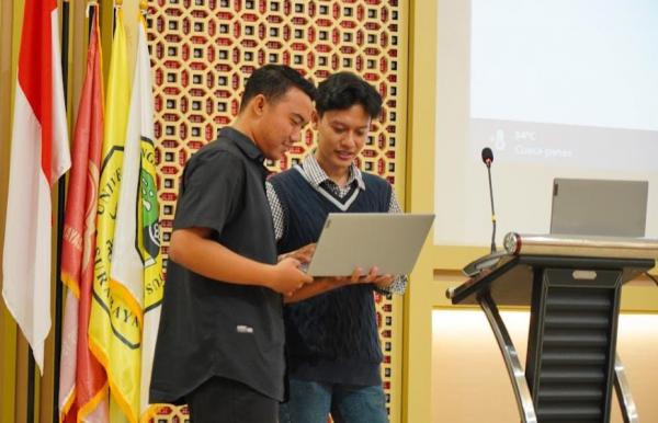Mahasiswa Sistekin Untag Surabaya harus Mampu Jadi Programmer, Ini Peluang Kedepannya