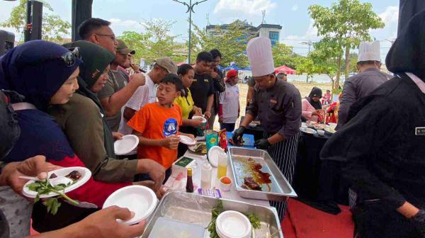 Buktikan Kepedulian pada UMKM, Adhiwangsa Hotel Dukung Festival Kuliner
