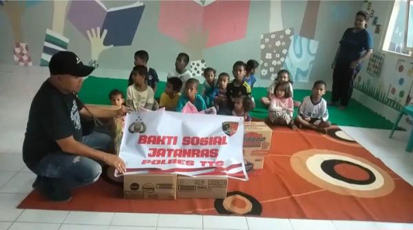 Program Peduli Kasih Polres TTS Bantu 45 Anak Yatim Piatu dengan Sembako