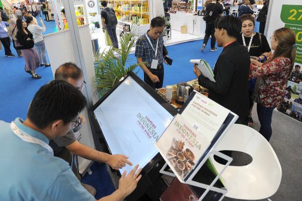 Dukung UMKM Go Global, Sampoerna Luncurkan Buku Direktori Ekspor Pada Trade Expo Indonesia 2023