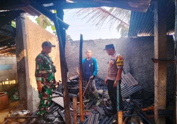 Bara Tungku Dapur Sambar Kayu Bakar, Kandang dan Sapi di Karangrayung Terbakar