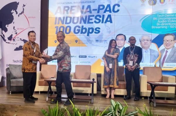 Indosat Business Perkuat Infrastruktur ICT Perguruan Tinggi di Wilayah Timur Indonesia