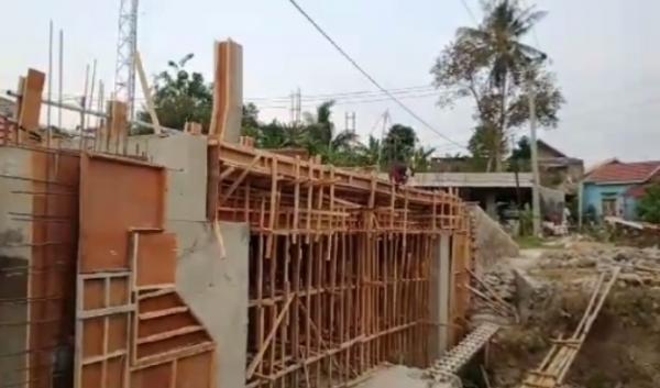 Tiga Rumah Warga Terancam Tak Punya Akses Jalan, Akibat Pembangunan Jembatan