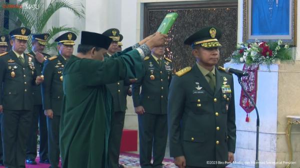 Jokowi Lantik Agus Subiyanto Jadi KSAD, Gantikan Dudung Abdurachman