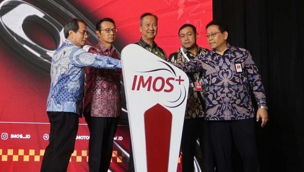 Menteri Perindustrian Agus Gumiwang Kartasasmita Membuka Indonesia Motorcycle Show 2023