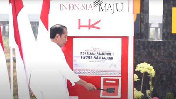 Presiden Jokowi Minta Jalan Tol Indralaya-Prabumulih Disambungkan Dengan Sentra Ekonomi