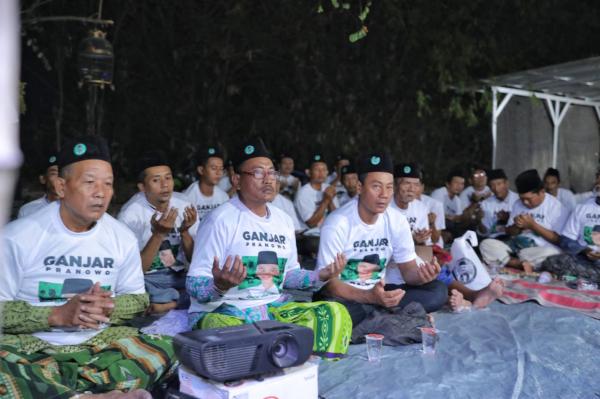 Kiai Muda Dukung Ganjar Rapatkan Barisan dan Perkokoh Solidaritas Bareng Kiai Kampung di Mojokerto