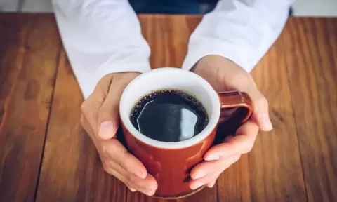 Cegah Maag Kambuh, ini 8 Tips Minum Kopi Aman untuk Lambung