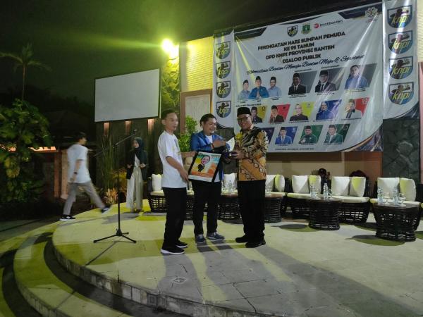 Raih KNPI Award 2023, Wali Kota Helldy Apresiasi Peran KNPI Banten untuk Perjuangan Pemuda