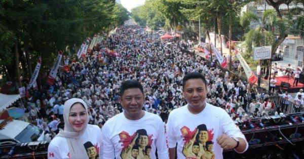 Jalan Santai Partai Gerindra di Makassar Pecahkan Rekor Pembacaan Sumpah Pemuda