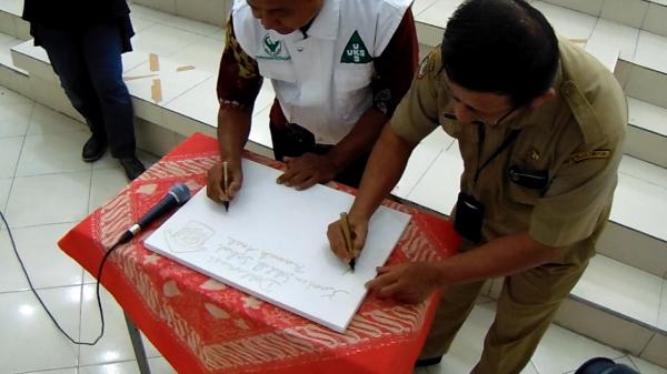 Bersama Yayasan Gita Pertiwi, Puluhan Anak Sekolah di Kota Surakarta Pelajari Bahaya Timbal