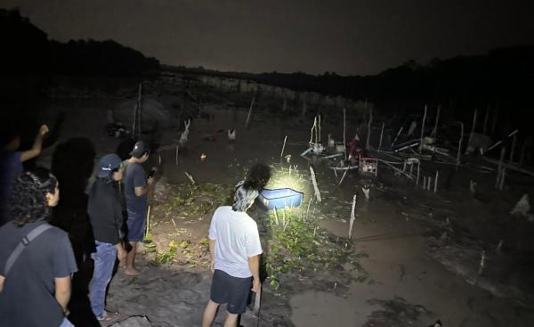 Beroperasi Malam Hari, Penambang Timah di Kolong Air Baku PDAM Pemali Kocar Kacir Didatangi Polisi