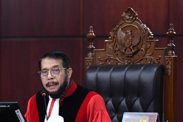 MK Disebut sebagai Mahkamah Keluarga, Anwar Usman: Benar, Keluarga Bangsa Indonesia