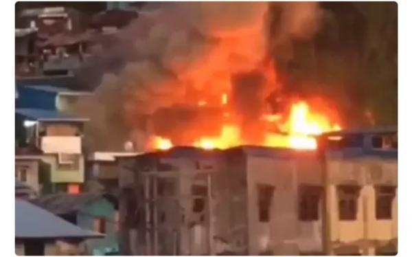 Meresahkan,  Kebakaran Hanguskan Belasan Rumah di Kota Jayapura