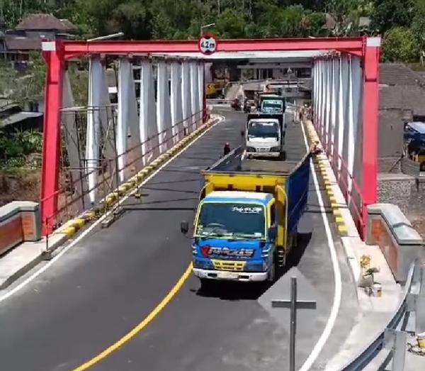 Selesai Dibangun Jembatan Glidik II Penghubung Lumajang-Malang Sudah Bisa Dilintasi Kembali