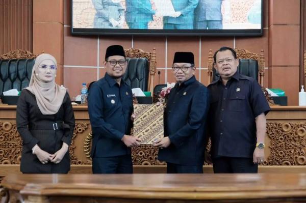 DPRD Kota Depok Setujui Raperda Perubahan APBD 2023