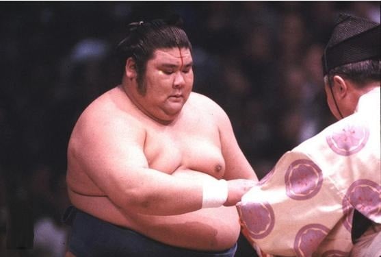 Mantan Juara Sumo Asashio Suehiro Nagaoka Meninggal Dunia di usia 67 tahun