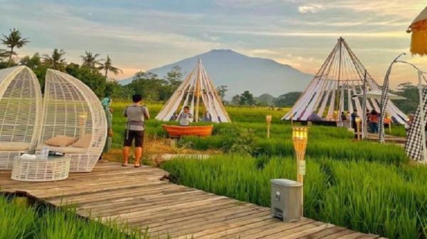 Kampung Sabin Cirebon: Destinasi Wisata Nuansa Bali Lengkap Harga Tiket, Rute, dan Tips Berkunjung