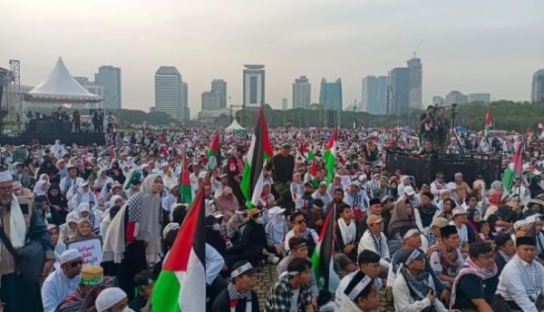 Jakarta Lautan Manusia Aksi Bela Palestina di Monas