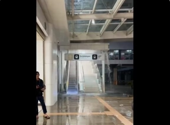 Viral Stasiun Kereta Cepat Halim Bocor Saat Hujan Deras, KCIC Ungkap Hal Ini
