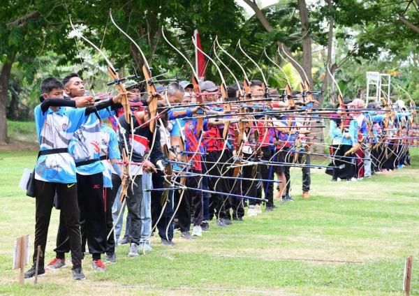 Ketum KONI Papua Selatan Membuka Kejuaraan Panahan Gubernur Cup 1 Tahun 2023