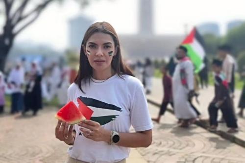 Tiga Potret Najwa Shihab Ikut Aksi Bela Palestina