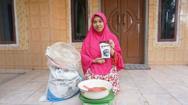 Kreatif, TP PKK Girimukti Tasikmalaya Olah Air Aren jadi Gula Semut, Pemasaran Tembus Jawa Timur