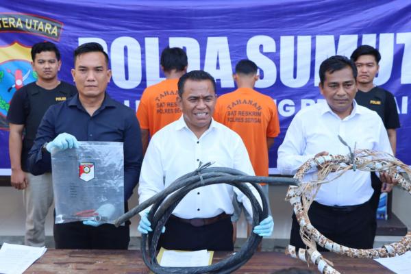 2 Pria Pencuri Kabel Penerangan Jalan Tol Teluk Mengkudu Dicokok Polres Sergai