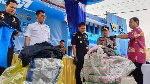 150 Bal Pakaian Bekas Ilegal Senilai Rp750 Juta Diamankan Bea Cukai dan Polda Sumatera Utara