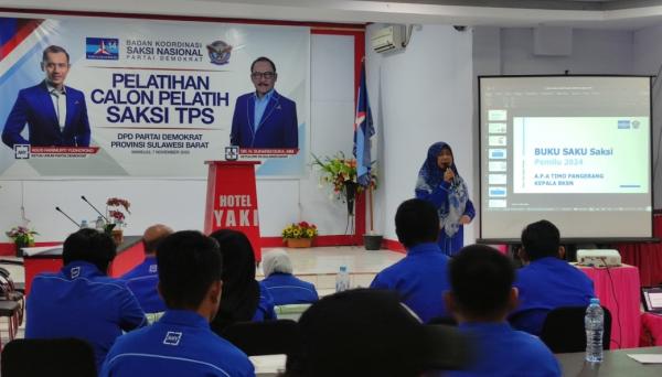 Hadapi Pemilu 2024, DPD Demokrat Sulbar Latih Pelatih Saksi TPS