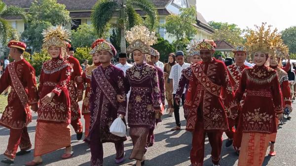 60 Pasang Pengantin di Bangka Tengah Ikut Nikah Massal