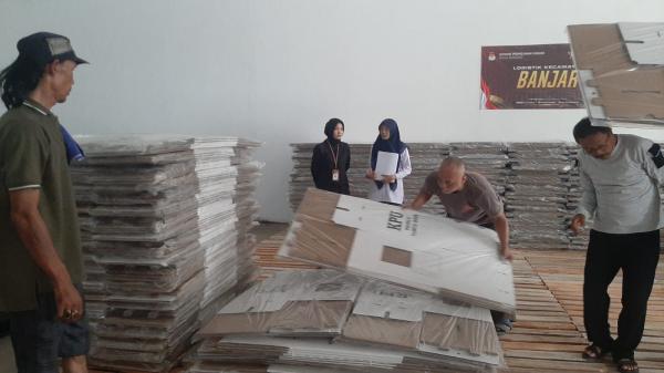 KPU Kota Banjar Sudah Terima Ribuan Logistik Pemilu 2024