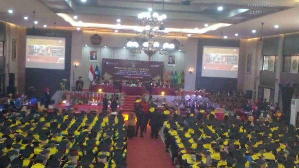 UNIVET BANTARA Sukoharjo Kembalikan Ratusan Mahasiswa ke Keluarga, Rektor Berharap Jadi Pijakan