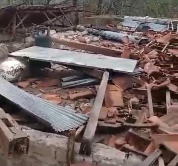Angin Puting Beliung Terjang Puluhan Rumah Warga Sampang, Masyarakat Dihimbau Waspada