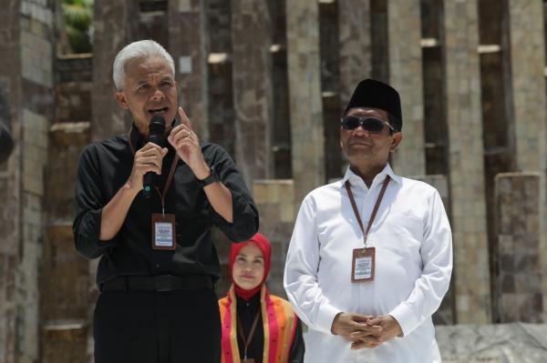 Singgung Putusan MKMK, Ganjar Gelisah Soal Demokrasi dan Hukum di Indonesia?