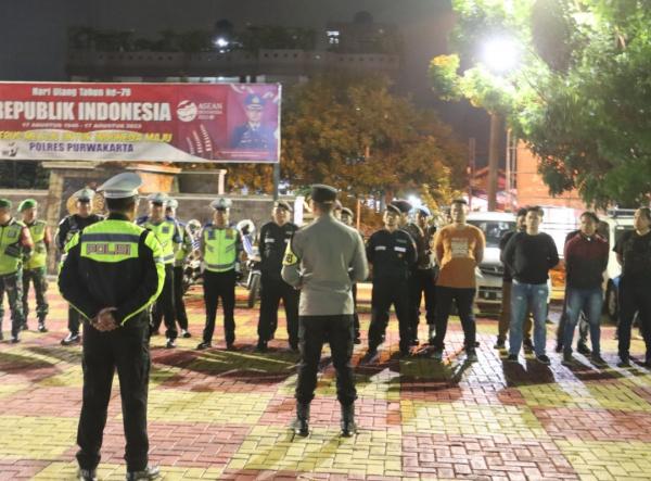 Ciptakan Keamanan dan Ketertiban, Polisi di Purwakarta Intensifkan Patroli Malam hingga Dini Hari