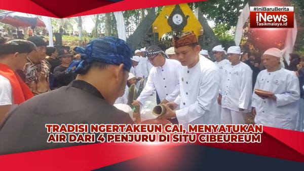 VIDEO: Tradisi Ngertakeun Cai, Menyatukan Air dari 4 Penjuru Kota Tasikmalaya di Situ Cibeureum