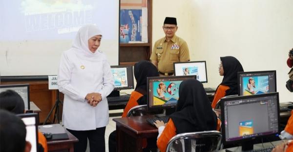 Gubernur Jawa Timur Cek Uji Kompetensi Berstandart Nasional, Ini Pesan yang Disampaikan