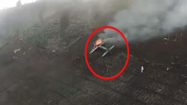 Kecelakaan Pesawat TNI AU, Api Membakar Badan Pesawat