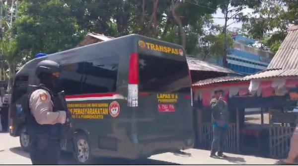 Puluhan Napi Terorisme Dipindahkan ke Lapas Nusakambangan