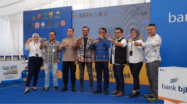 Persembahan Satu Dekade Rudy-Helmi, BJB Garut Adakan KPR TAPERA Fest 2023
