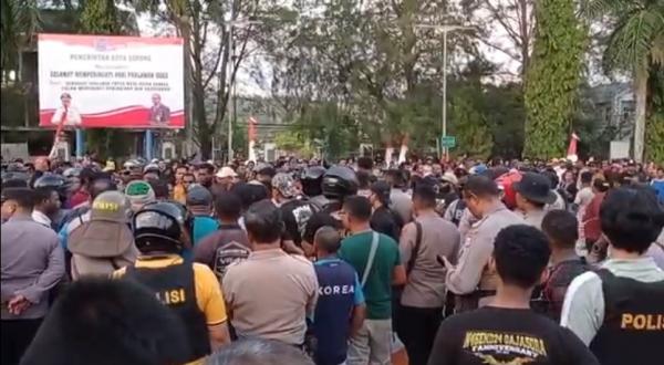 Sekretaris DPC PKB Tambrauw Tewas Dibacok, Kerabat Blokade Kota Sorong Cari Pelaku